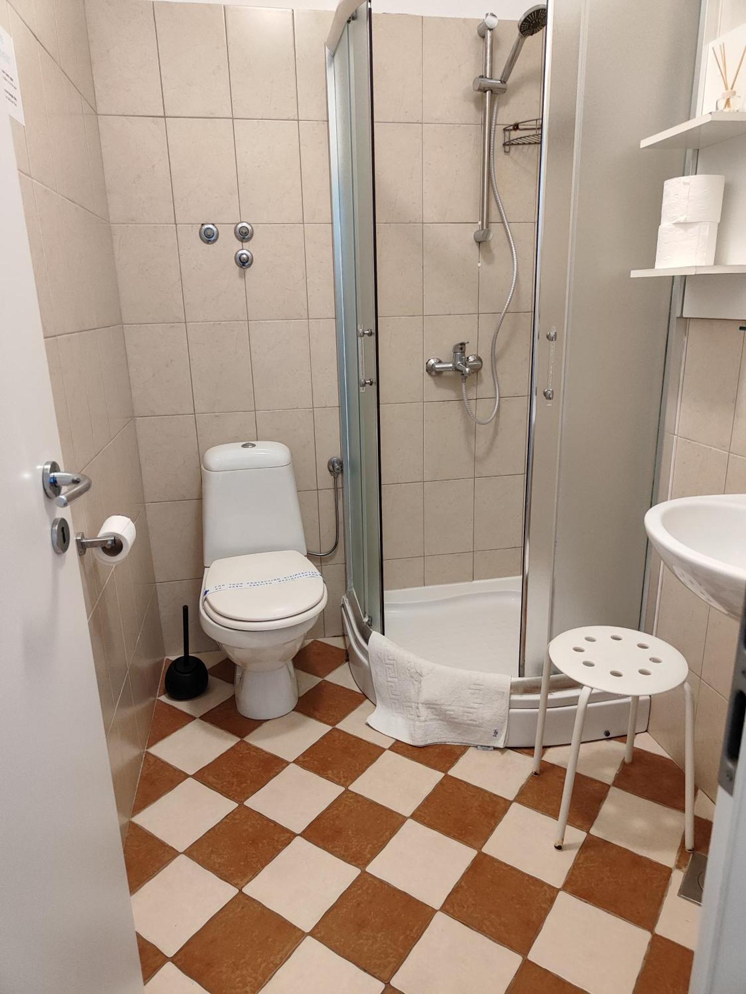 Guest House Adria Primosten Ruang foto