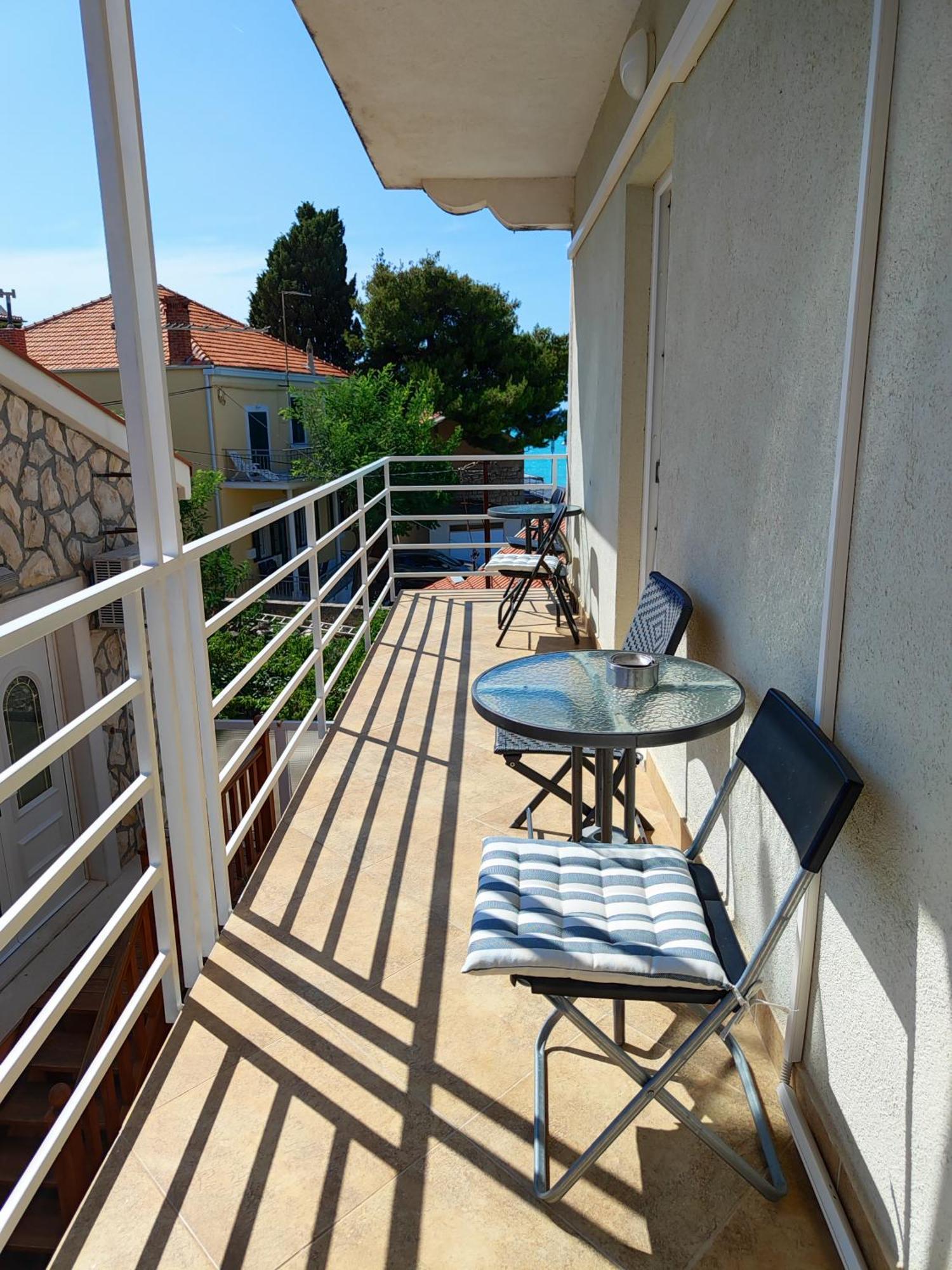 Guest House Adria Primosten Ruang foto